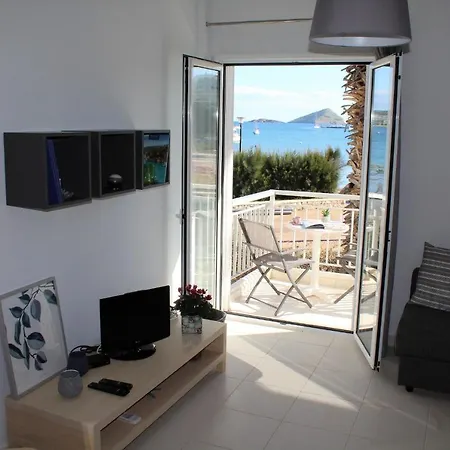 Apartments Mare Blu By The Sea. Porto Rafti Exterior photo