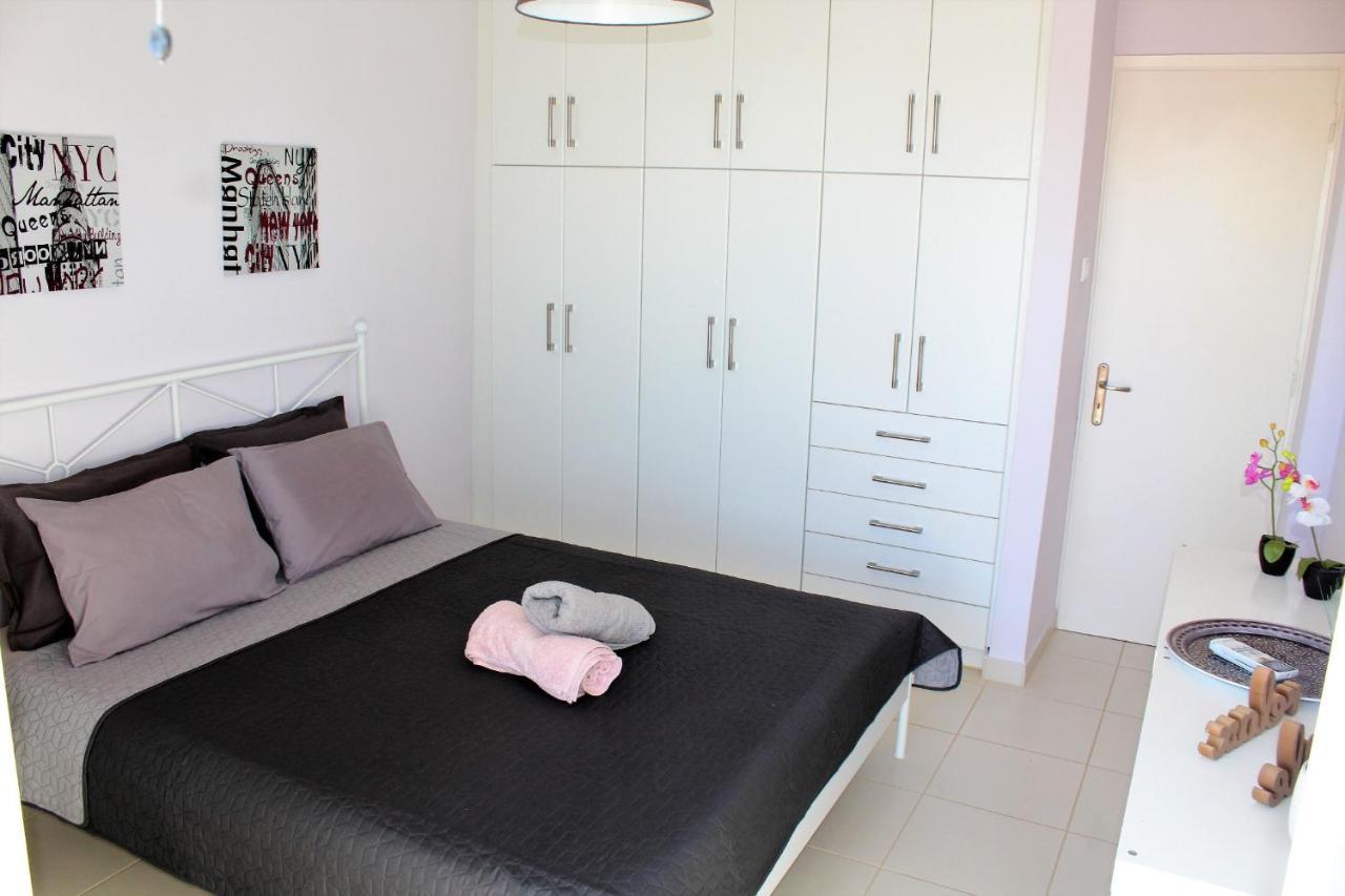 Apartment Mare Blu By The Sea. Porto Rafti