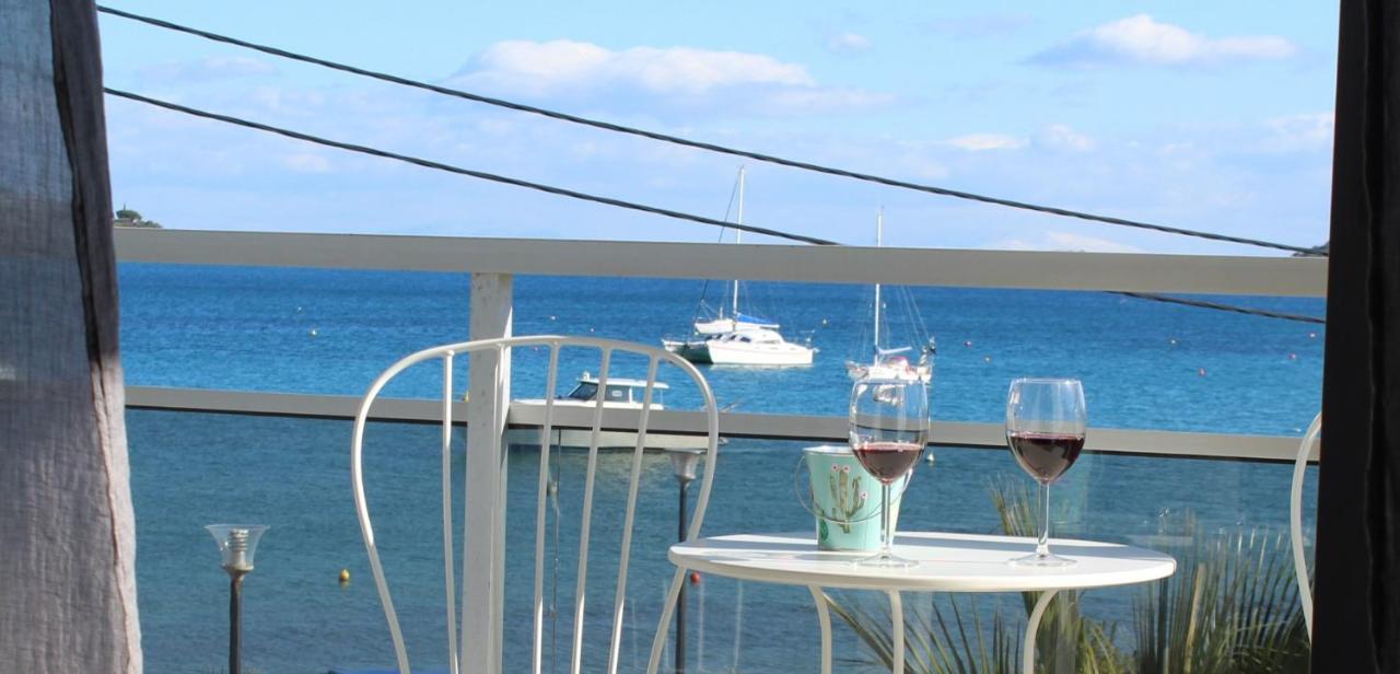 Mare Blu By The Sea. *