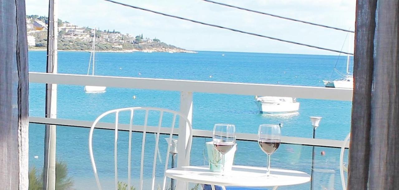 Mare Blu By The Sea.